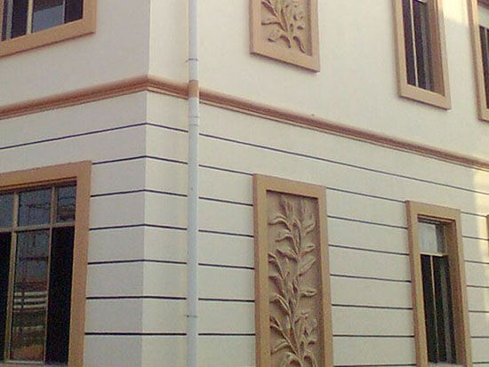 外墻涂料施工刷痕解決方法